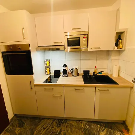Schoenes Wohnen In Gross-buchholz - Zentral+modern Apartamento