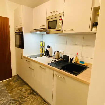 Schoenes Wohnen In Gross-buchholz - Zentral+modern * הנובר